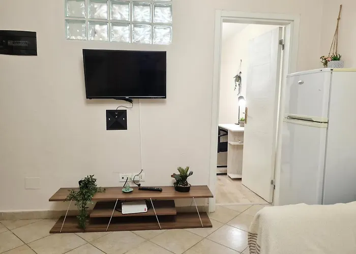 Lejlighed Downtown Boulevard With A Cute Balcony! *